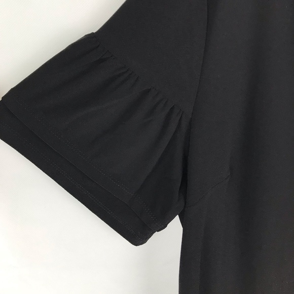 🆕 Macy's Asymmetric cold shoulder top black - Picture 3 of 8